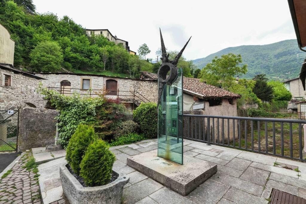 Borgo Di Terzo Bifocale In Centro Storico Check In 24H Fast Wi-Fi Bus 500M Apartment Luaran gambar